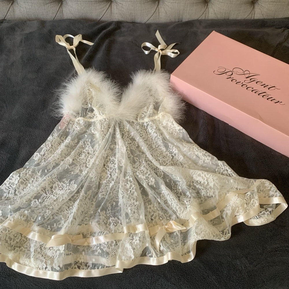Agent Provocateur Cream Babydoll Chemise with Spaghetti Straps